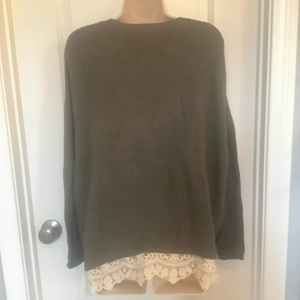Urban Outfitters Pins & Needles Lace Crochet Trim Sweater Size Small
